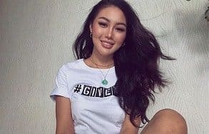Abby ang Hot Singer ng Singapore