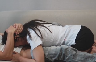 Painosente Kunwari si Crush Bigla Bigla Naman Chumupa