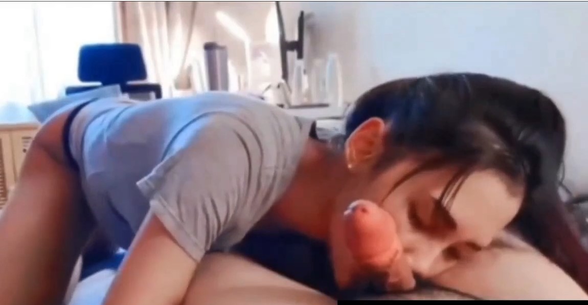 Horny Pinay Couple Gustong dahan dahanin ang iyotan