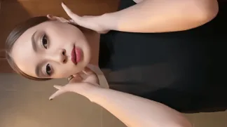 Strict na yummy na boss ko